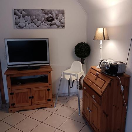 Ostsee-Ferienwohnung-Nautikuss Wangels Luaran gambar